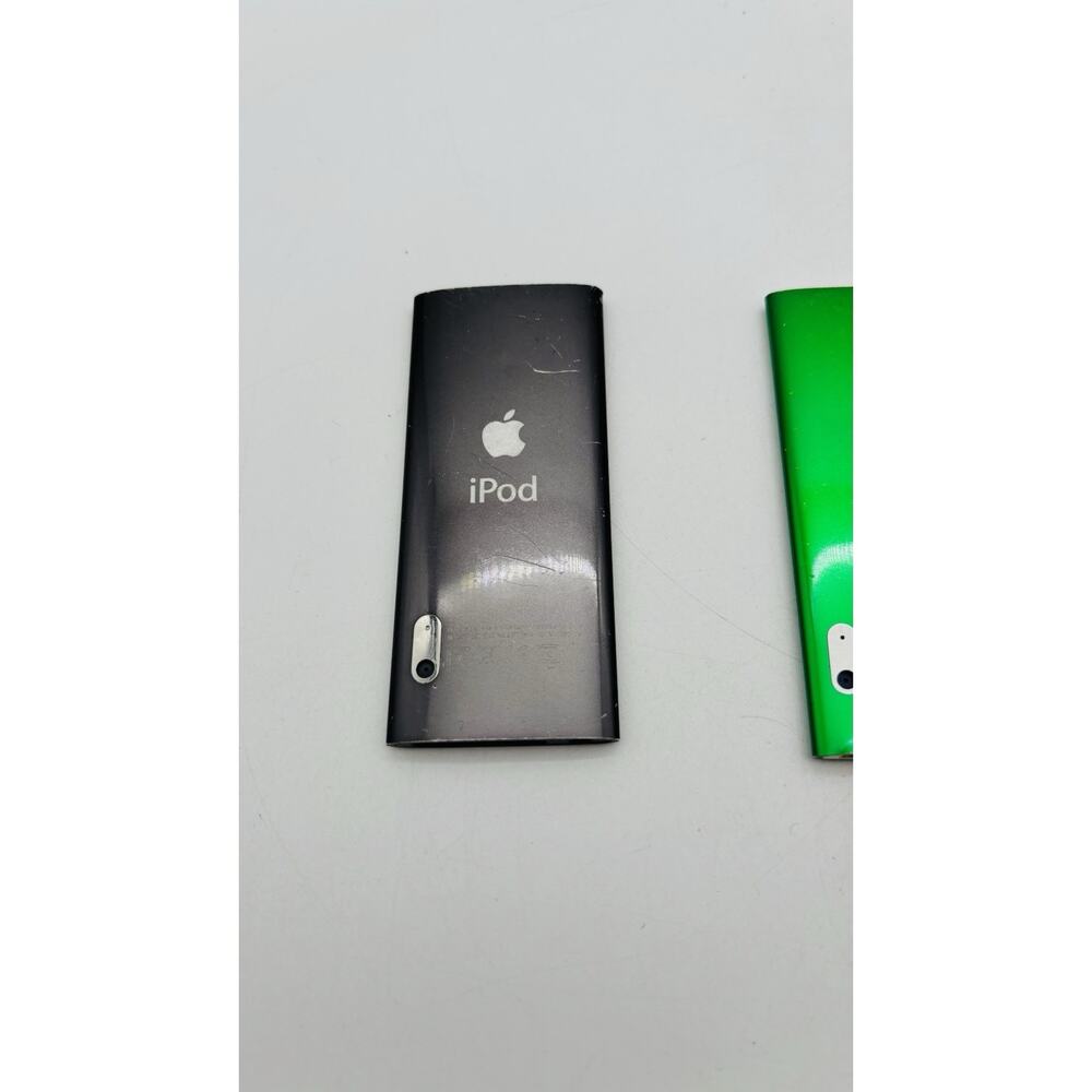 2 Apple iPod Nano 5th Gen A1320 And One 4th Gen A1285 All For Parts And Repair - Picture 6 of 16